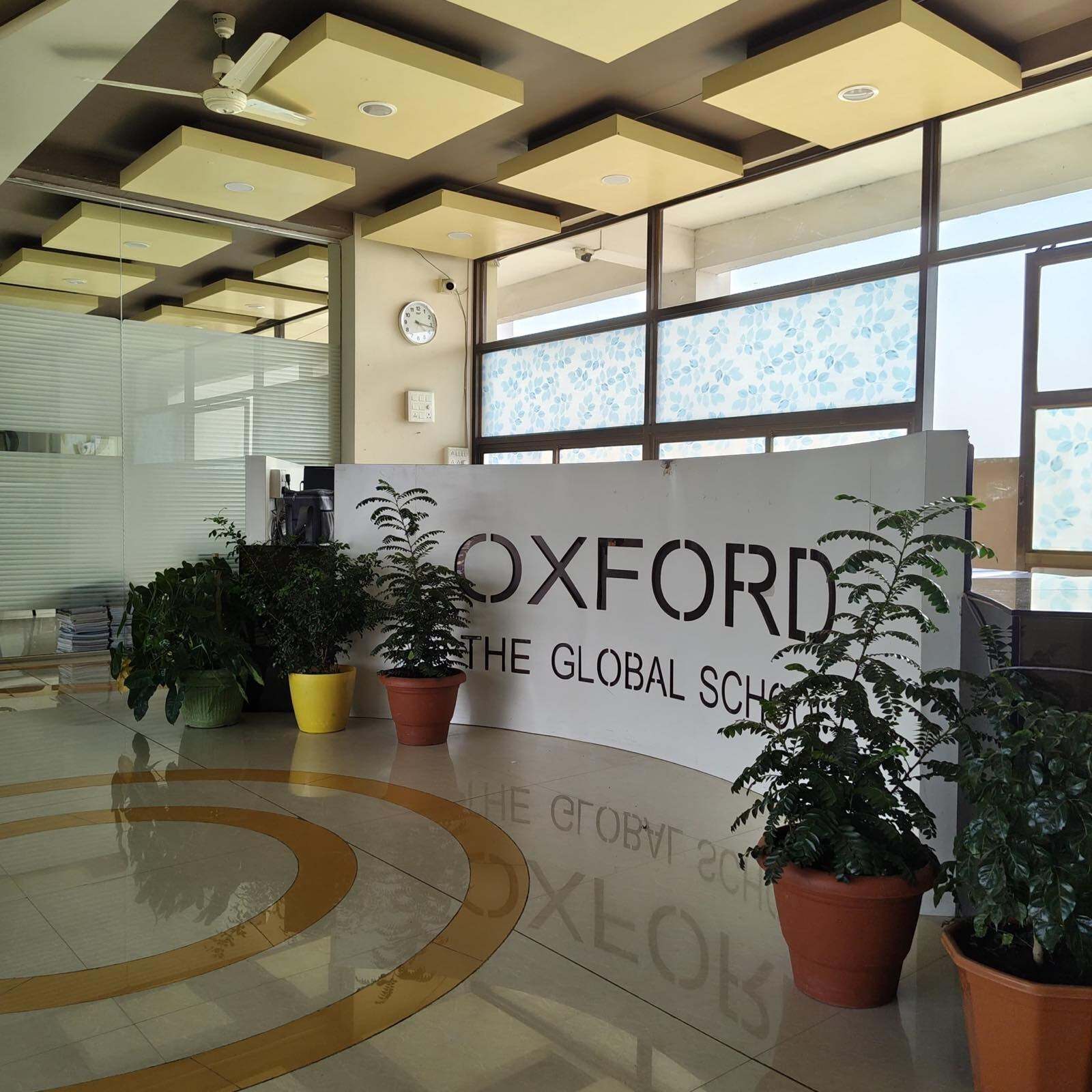 The reception lobby of Oxford The Global School